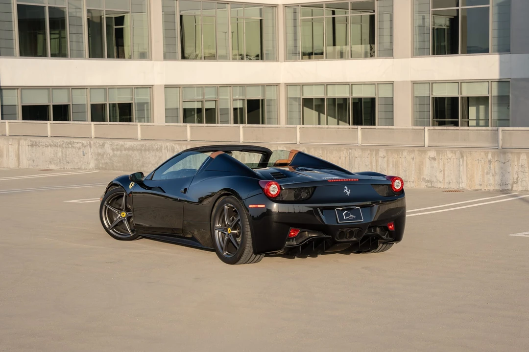 2012 Ferrari 458 Spider - Image 16 of 31