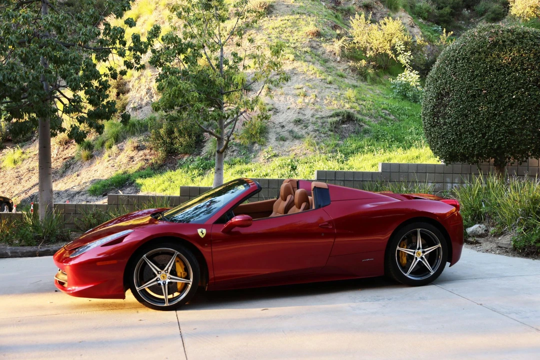 2012 Ferrari 458 Spider - Image 2 of 31