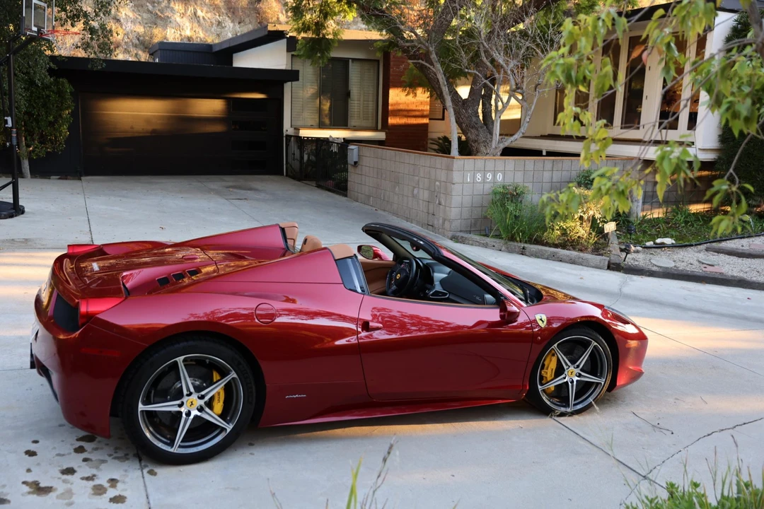 2012 Ferrari 458 Spider - Image 30 of 31