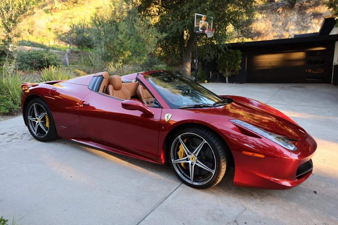 2012 Ferrari 458 Spider - Image 24 of 31