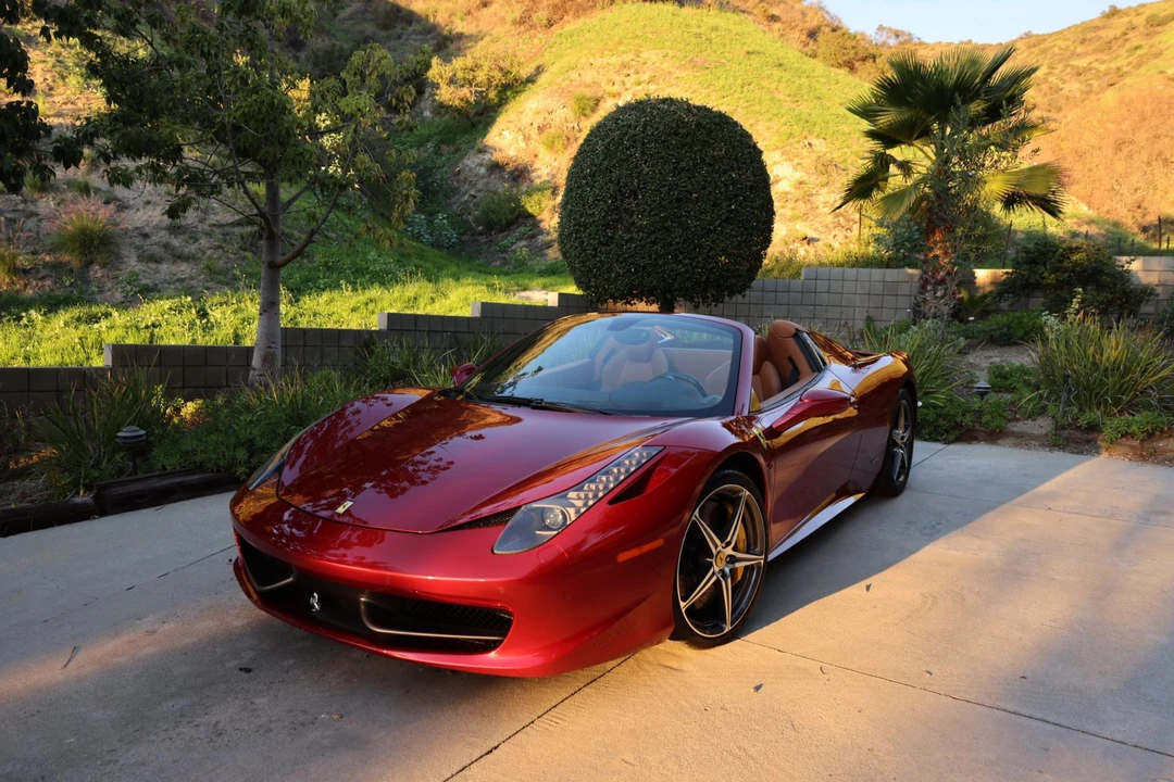 2012 Ferrari 458 Spider - Image 10 of 31