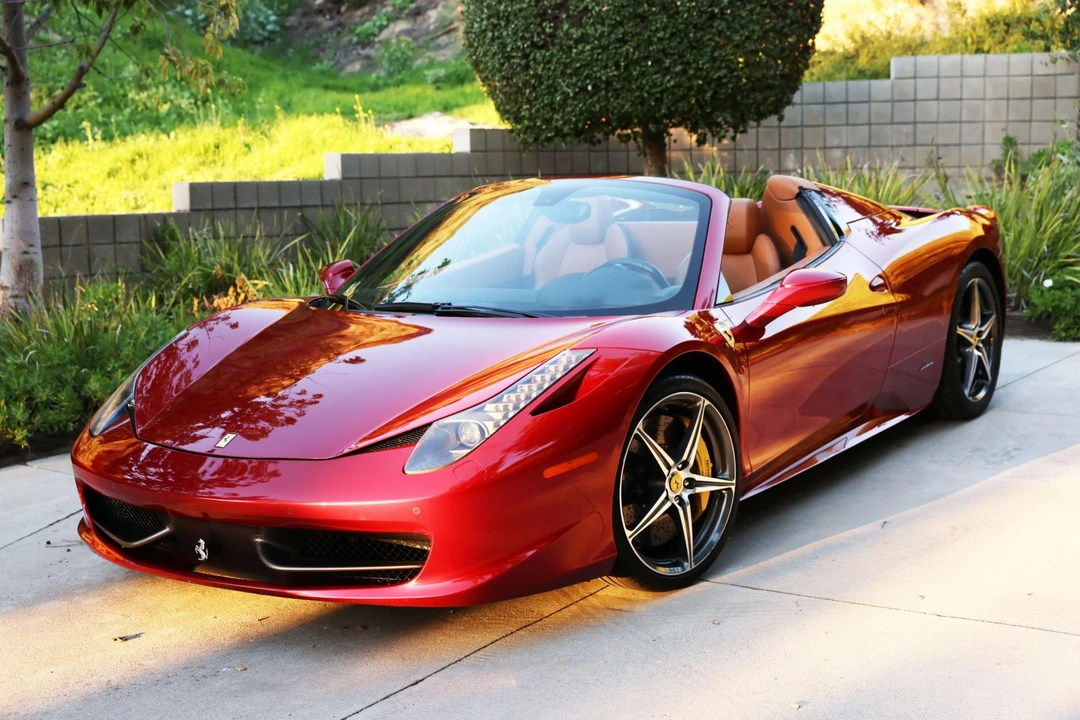2012 Ferrari 458 Spider - Image 8 of 31