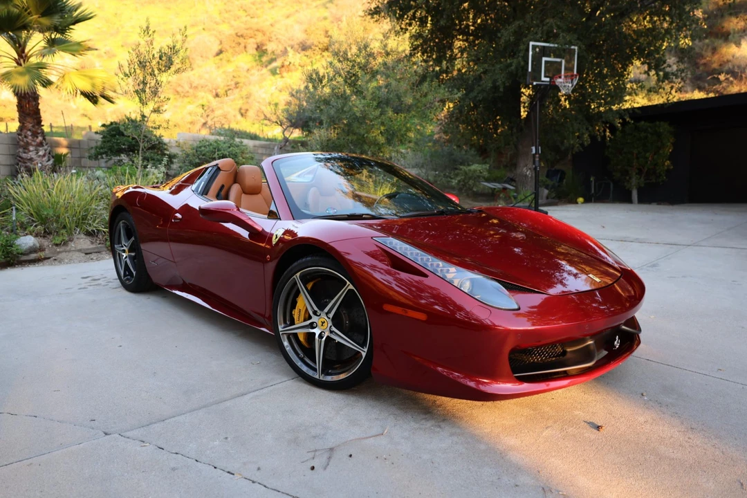 2012 Ferrari 458 Spider - Image 22 of 31