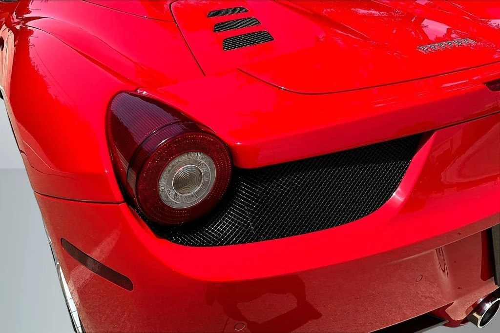 2012 Ferrari 458 Spider - Image 20 of 30