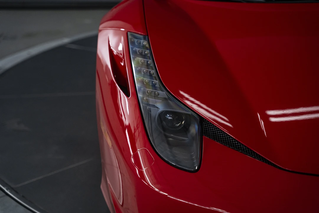 2012 Ferrari 458 Spider - Image 14 of 31