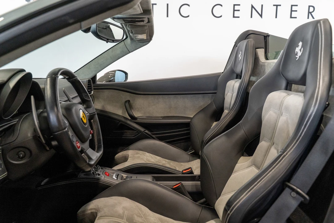 2012 Ferrari 458 Spider - Image 3 of 31