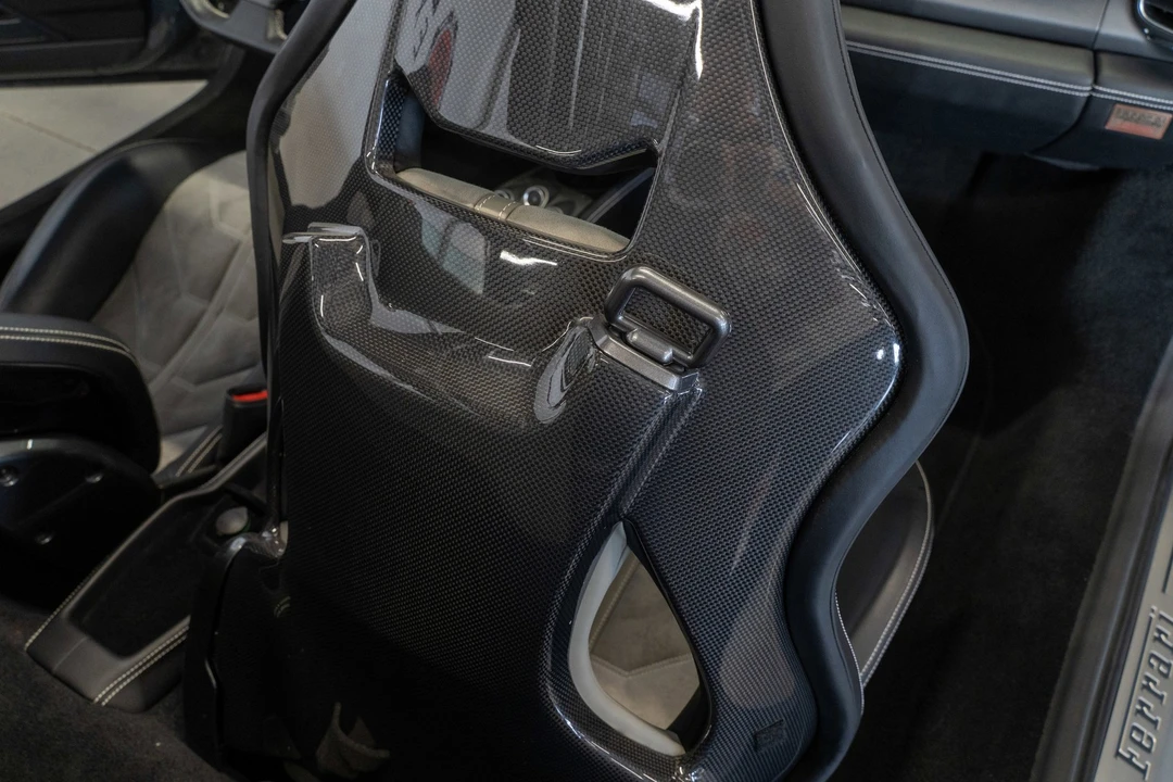 2012 Ferrari 458 Spider - Image 14 of 31