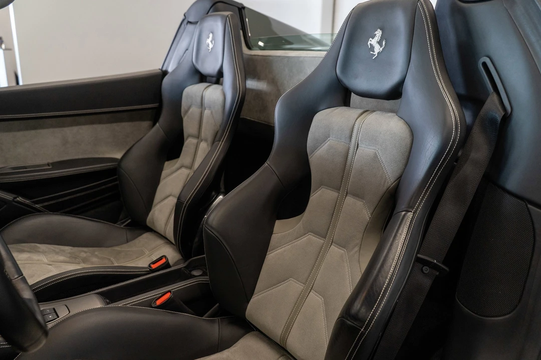 2012 Ferrari 458 Spider - Image 5 of 31