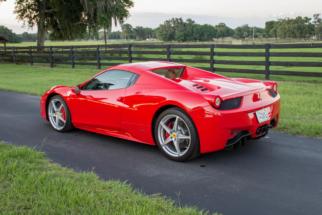 2012 Ferrari 458 Spider - Image 14 of 31