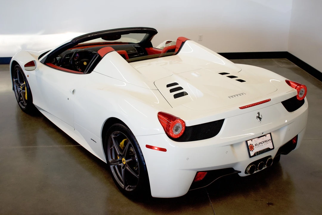 2012 Ferrari 458 Spider - Image 6 of 12