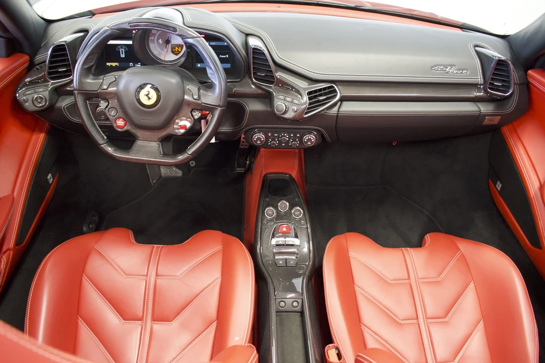 2012 Ferrari 458 Spider - Image 7 of 12