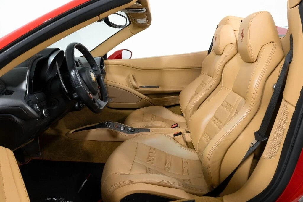2012 Ferrari 458 Spider - Image 5 of 21