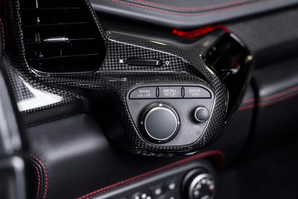 2012 Ferrari 458 Spider - Image 11 of 13
