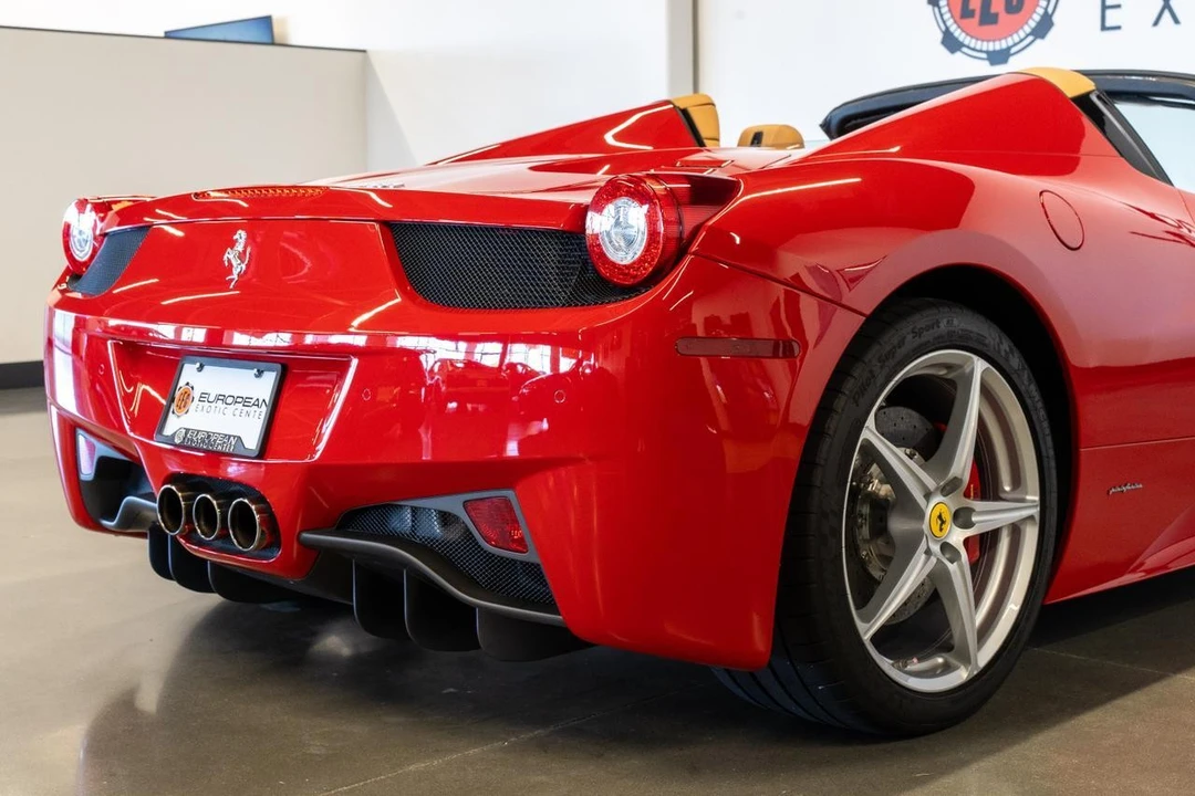 2012 Ferrari 458 Spider - Image 13 of 21