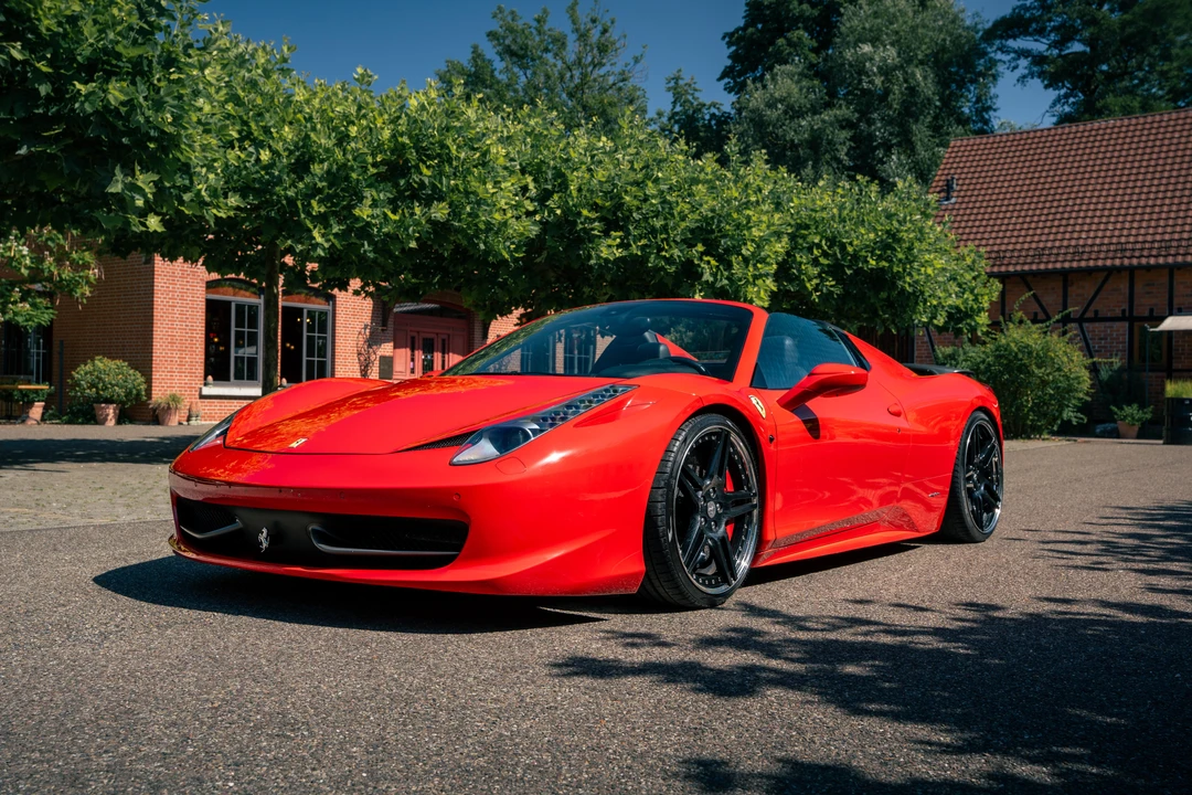 2012 Ferrari 458 Spider - Image 11 of 31