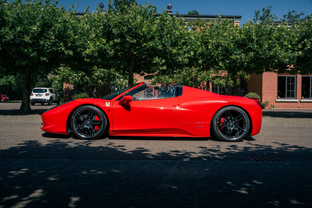 2012 Ferrari 458 Spider - Image 12 of 31