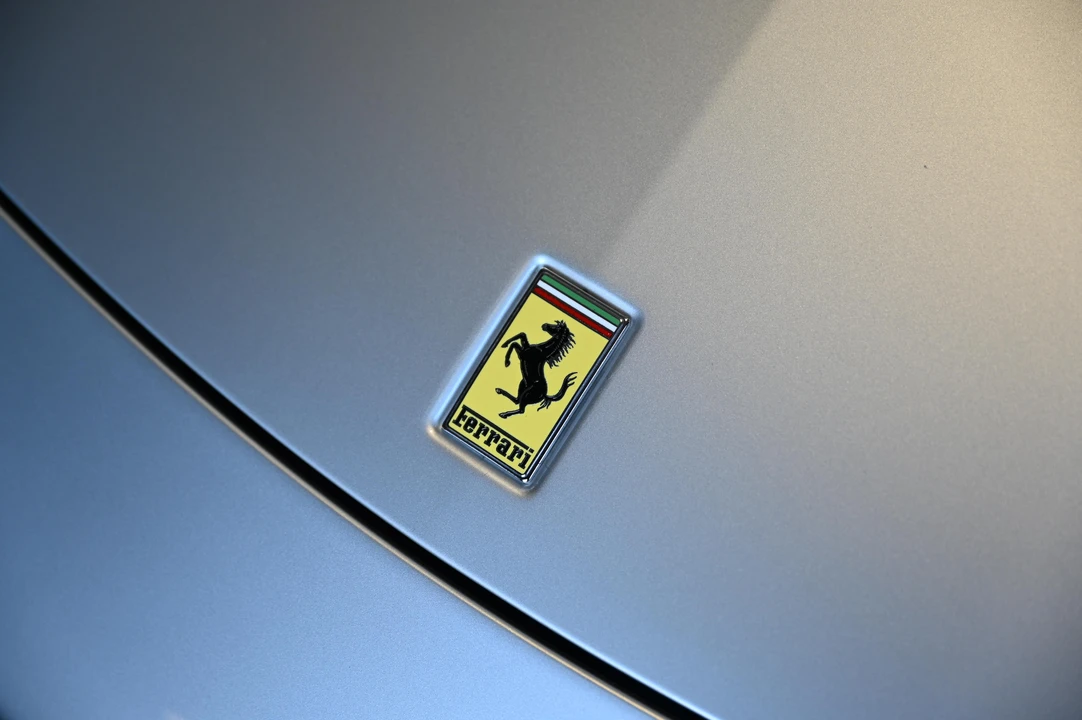 2012 Ferrari 458 Spider - Image 29 of 31