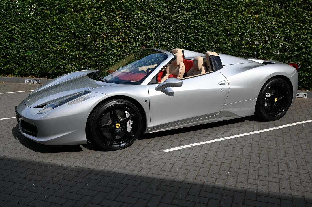 2012 Ferrari 458 Spider - Image 3 of 31