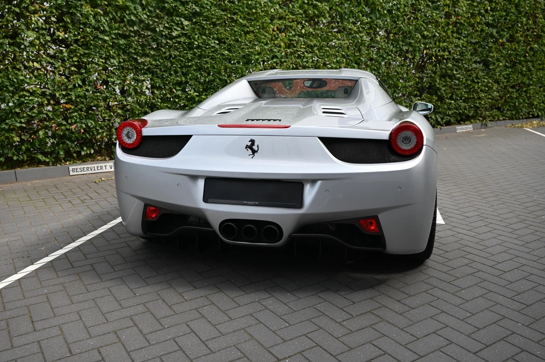 2012 Ferrari 458 Spider - Image 5 of 31