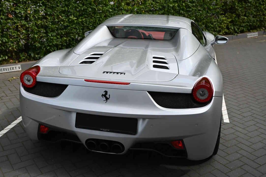 2012 Ferrari 458 Spider - Image 23 of 31