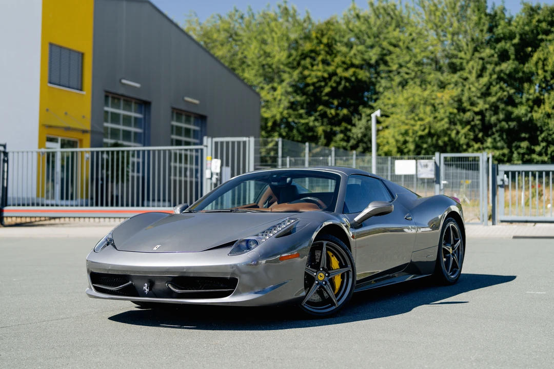 2012 Ferrari 458 Spider - Image 11 of 31