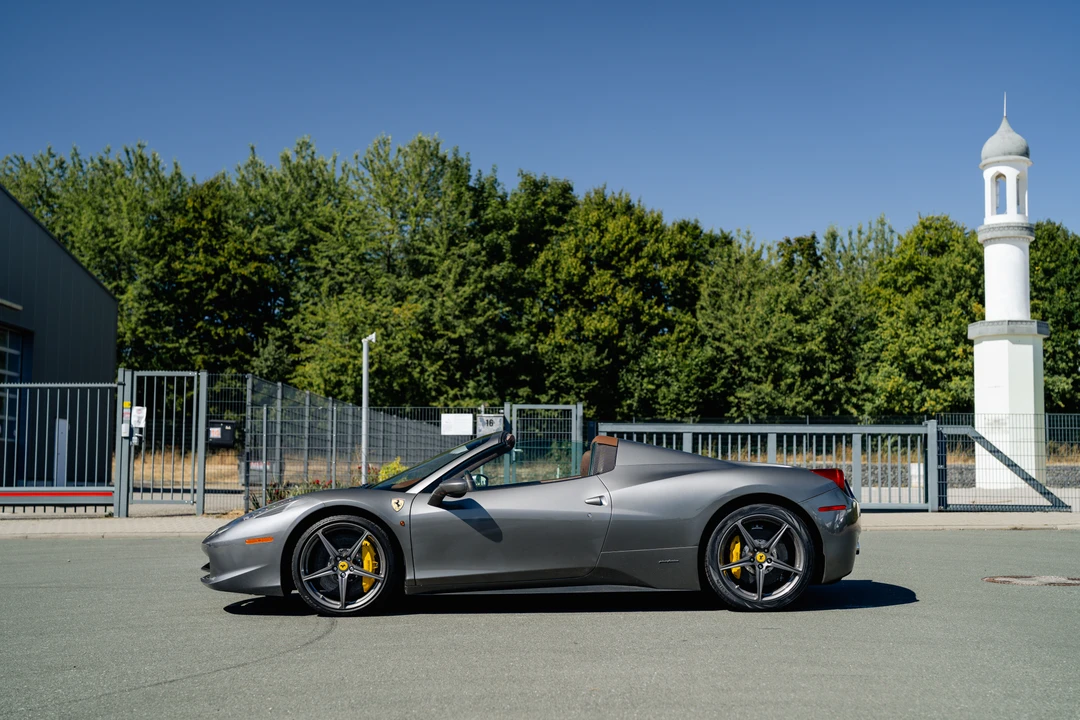 2012 Ferrari 458 Spider - Image 4 of 31
