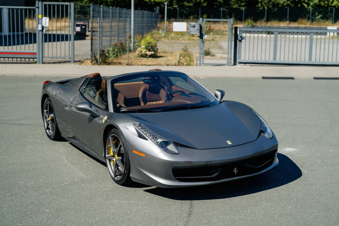 2012 Ferrari 458 Spider - Image 23 of 31