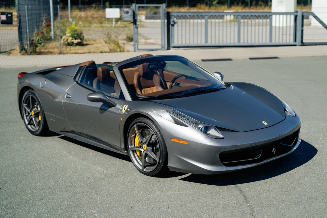 2012 Ferrari 458 Spider - Image 26 of 31