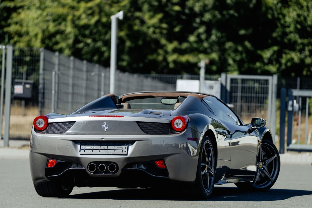 2012 Ferrari 458 Spider - Image 7 of 31