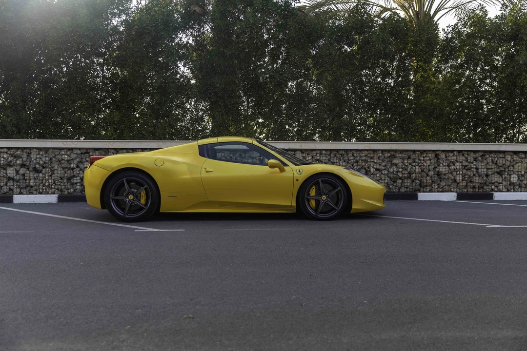 2012 Ferrari 458 Spider - Image 11 of 31