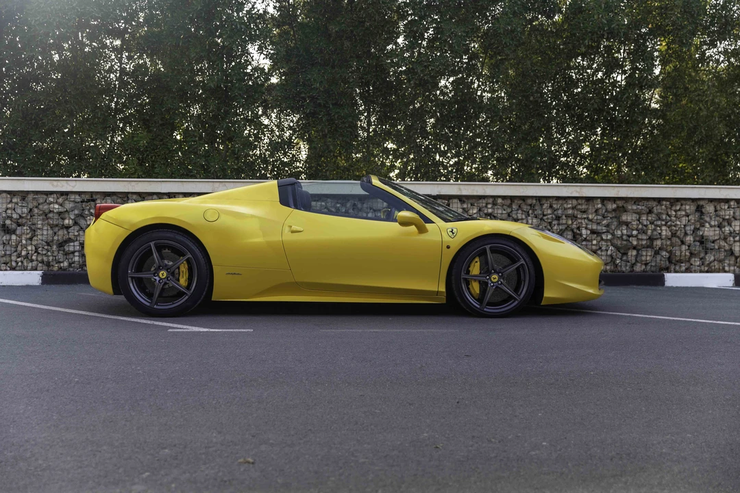 2012 Ferrari 458 Spider - Image 5 of 31
