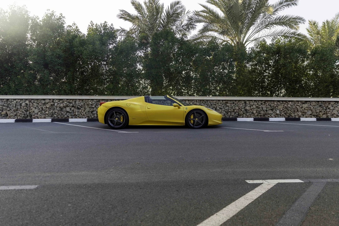 2012 Ferrari 458 Spider - Image 15 of 31
