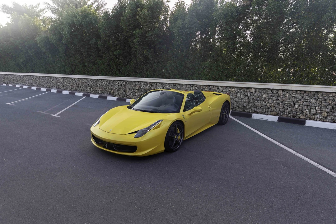 2012 Ferrari 458 Spider - Image 25 of 31