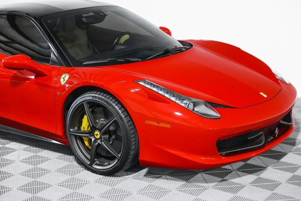 2012 Ferrari 458 Italia - Image 5 of 21