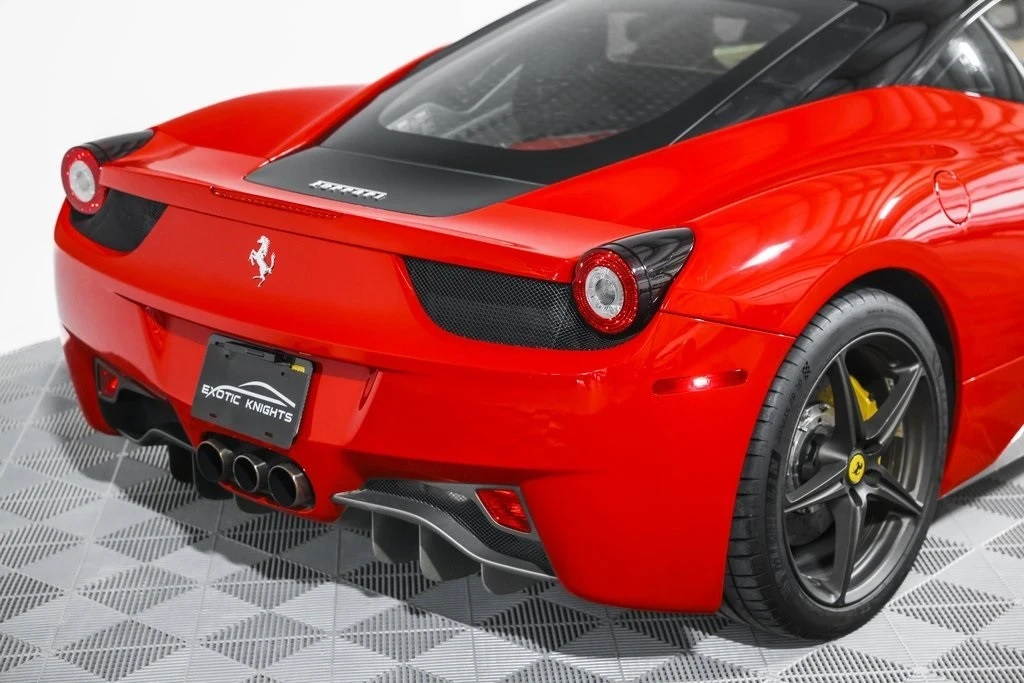 2012 Ferrari 458 Italia - Image 7 of 21