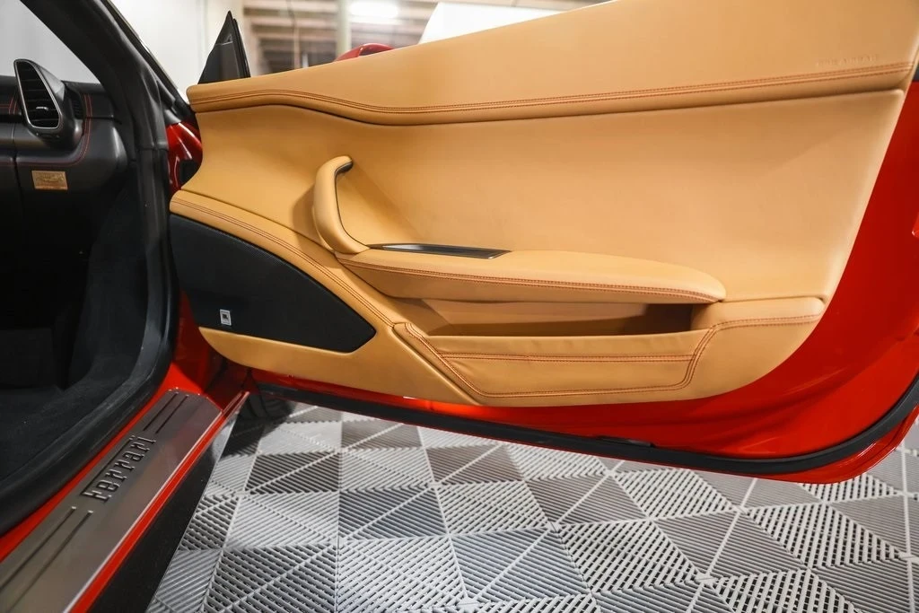 2012 Ferrari 458 Italia - Image 21 of 21