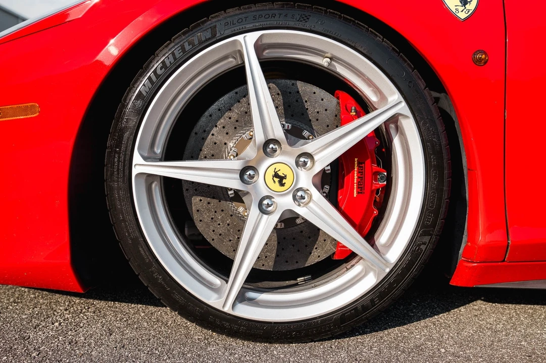 2012 Ferrari 458 Italia - Image 10 of 31