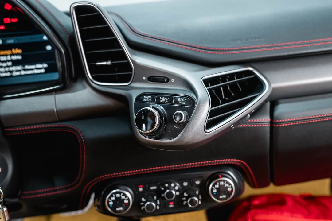 2012 Ferrari 458 Italia - Image 25 of 31