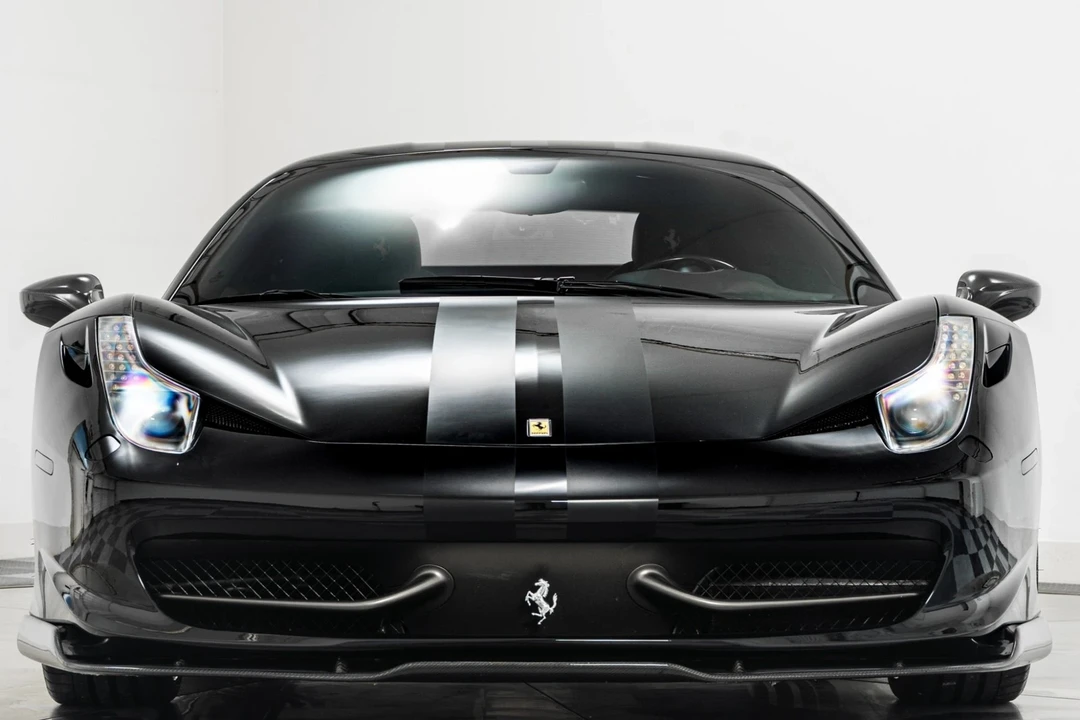 2012 Ferrari 458 Italia - Image 4 of 21