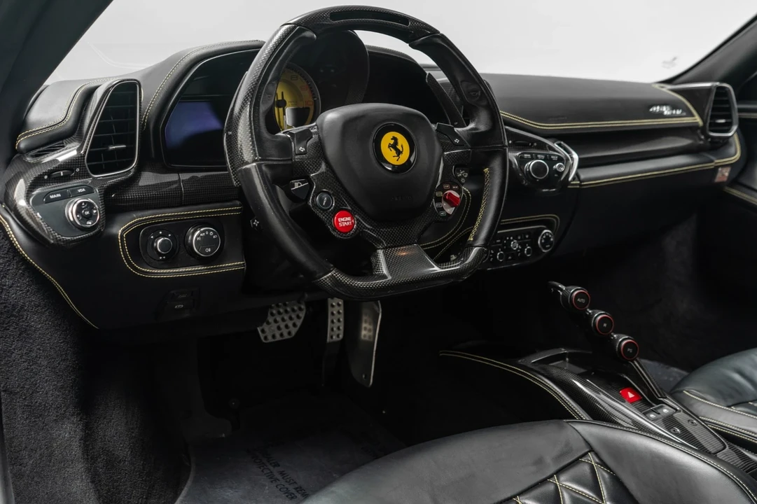2012 Ferrari 458 Italia - Image 13 of 21