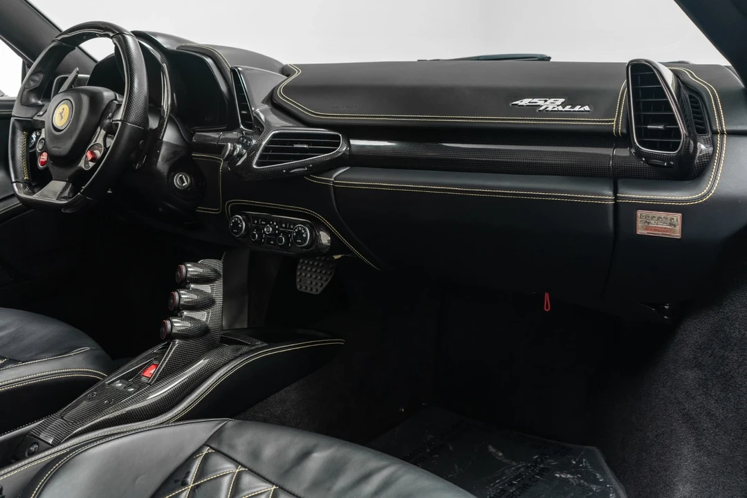 2012 Ferrari 458 Italia - Image 14 of 21