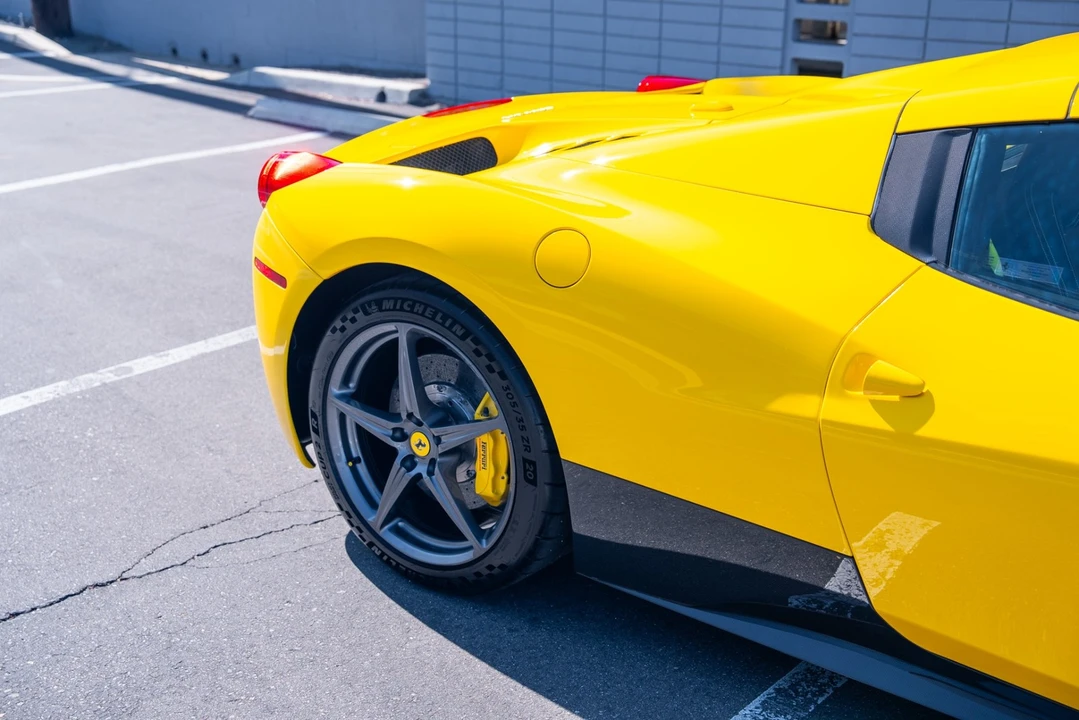2012 Ferrari 458 Italia - Image 5 of 21