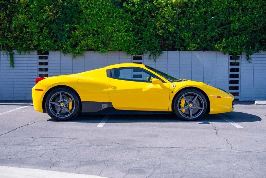 2012 Ferrari 458 Italia - Image 3 of 21