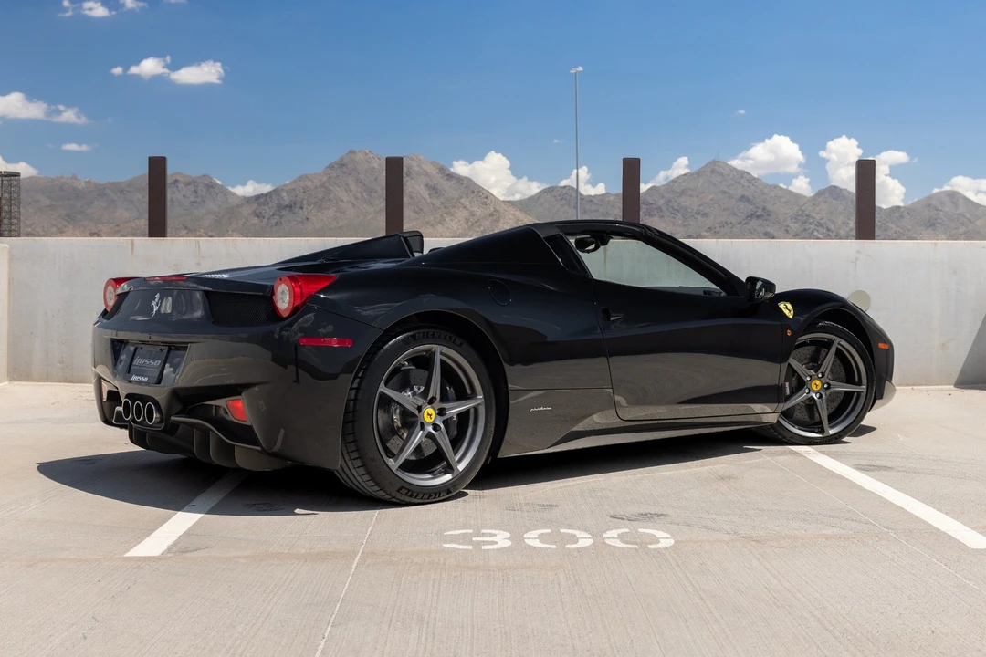 2012 Ferrari 458 Italia - Image 11 of 31