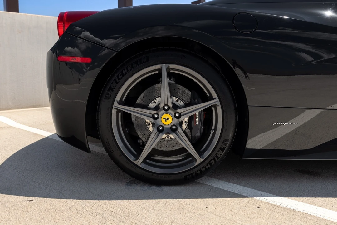 2012 Ferrari 458 Italia - Image 30 of 31