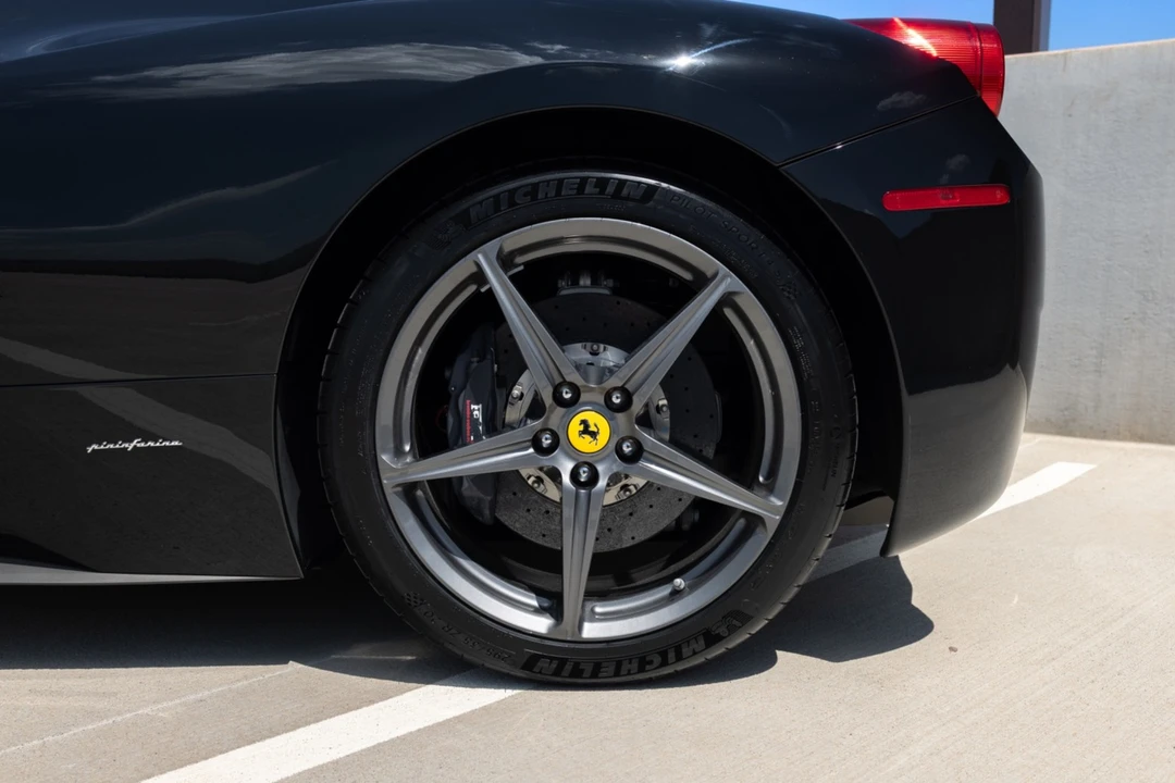 2012 Ferrari 458 Italia - Image 19 of 31