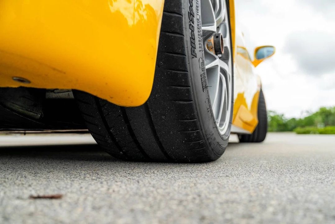 2012 Ferrari 458 Italia - Image 18 of 31