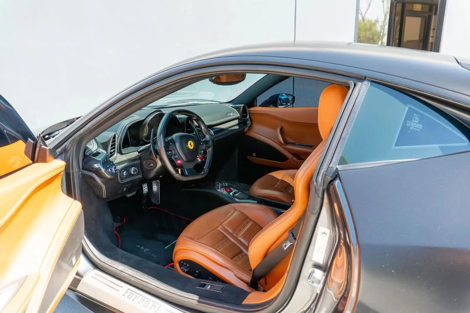 2012 Ferrari 458 Italia - Image 16 of 19