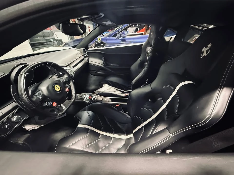 2012 Ferrari 458 Italia - Image 3 of 3