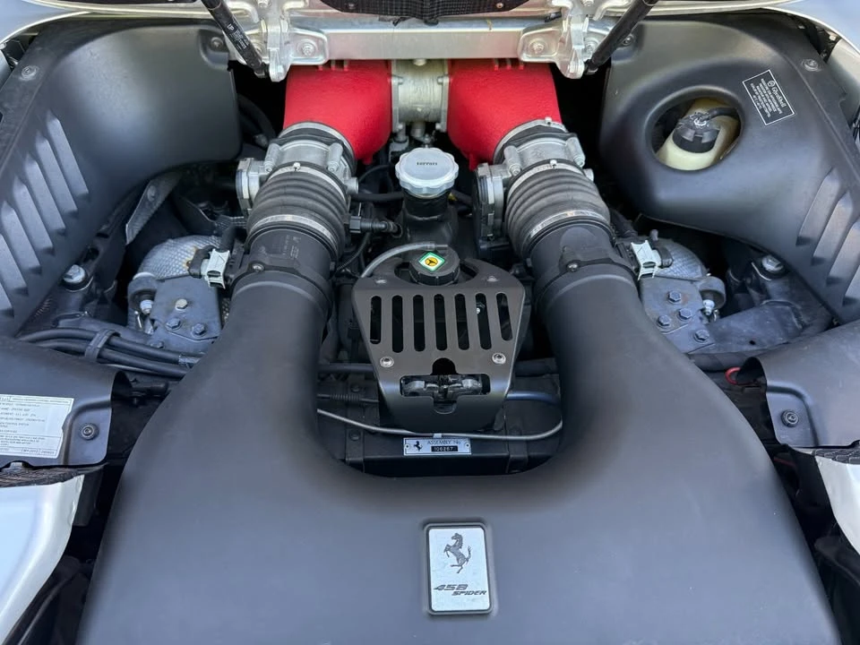 2012 Ferrari 458 Spider - Image 15 of 18